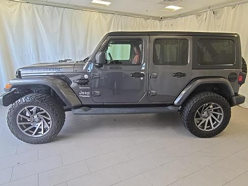 2019 Jeep Wrangler Unlimited Sahara