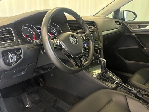 2021 Volkswagen Golf 1.4T TSI