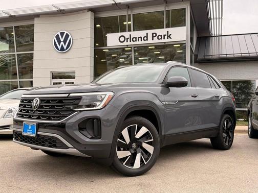 Pure Gray 2026 Volkswagen Atlas Cross Sport 2.0T SE w/Technology