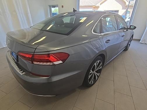 2021 Volkswagen Passat 2.0T SE