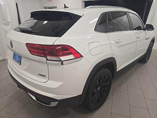 2022 Volkswagen Atlas Cross Sport 3.6L V6 SE w/Technology