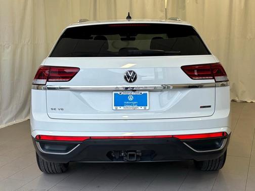 2022 Volkswagen Atlas Cross Sport 3.6L V6 SE w/Technology