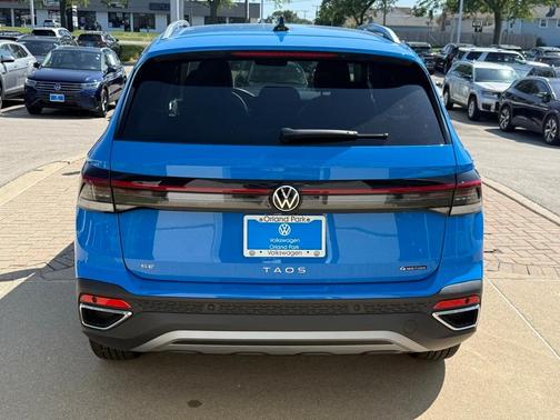 2025 Volkswagen Taos 1.5T SE
