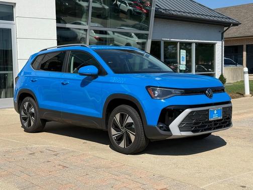 2025 Volkswagen Taos 1.5T SE