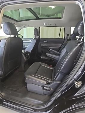 2023 Volkswagen Atlas 3.6L SE w/Technology
