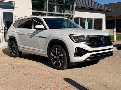 2026 Volkswagen Atlas 2.0T SEL Premium R-Line