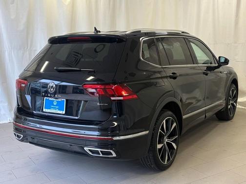 2024 Volkswagen Tiguan 2.0T SEL R-Line