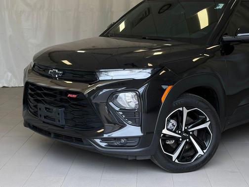 Mosaic Black Metallic 2023 Chevrolet Trailblazer RS
