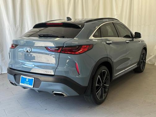 2022 INFINITI QX55 LUXE