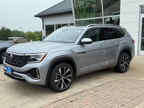 2025 Volkswagen Atlas 2.0T SEL Premium R-Line
