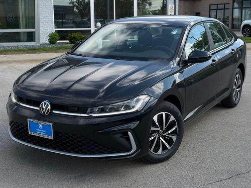Deep Black Pearl Effect 2026 Volkswagen Jetta 1.5T S