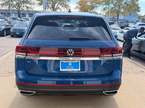 2026 Volkswagen Atlas 2.0T SE