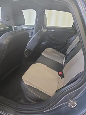 2020 Volkswagen Jetta 1.4T R-Line