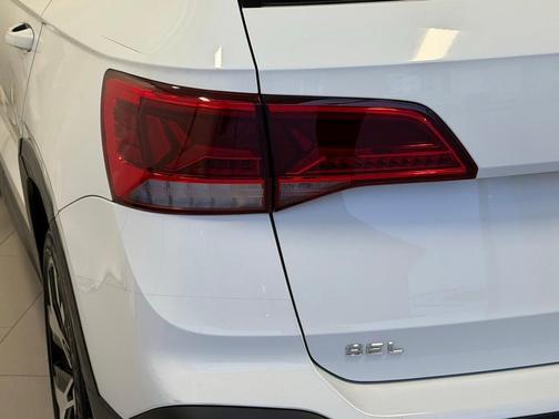 2023 Volkswagen Taos 1.5T SEL