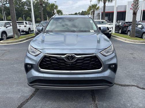 2024 Toyota Highlander Platinum