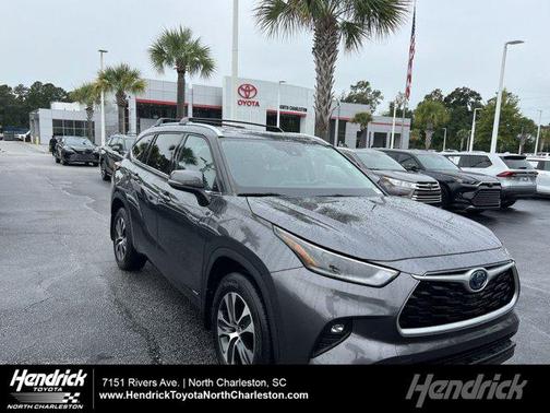2021 Toyota Highlander Hybrid XLE