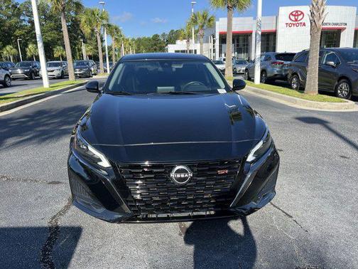 2023 Nissan Altima SR FWD