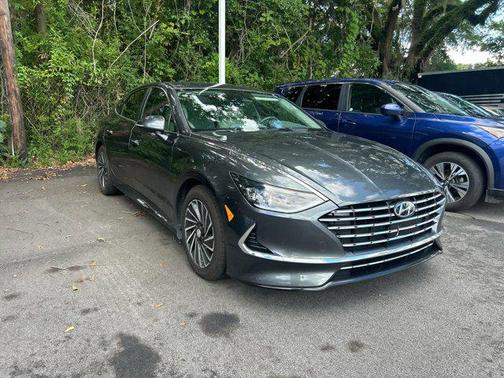 2023 Hyundai SONATA Hybrid SE