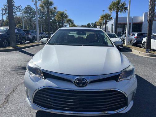 2018 Toyota Avalon Hybrid XLE Premium