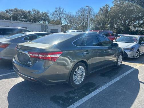 2013 Toyota Avalon Hybrid Limited