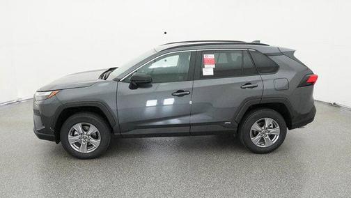 2025 Toyota RAV4 Hybrid SE