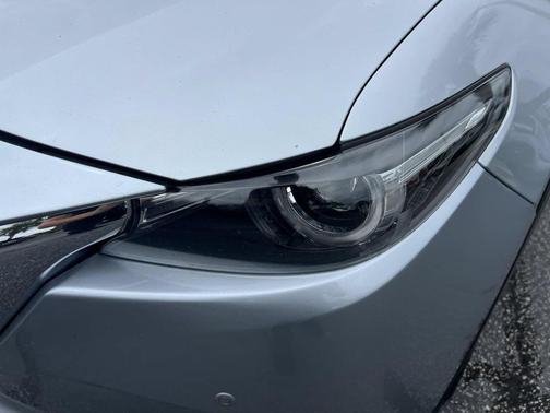 Sonic Silver Metallic 2018 Mazda CX-9 Signature