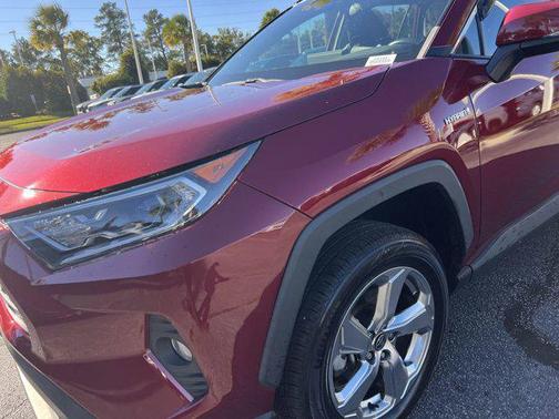 2021 Toyota RAV4 Hybrid XLE Premium