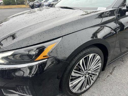 2024 Nissan Altima 2.5 SL