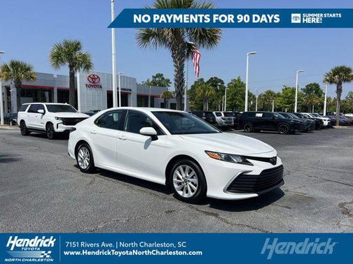 Ice Cap 2024 Toyota Camry LE