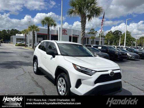 2025 Toyota RAV4 LE
