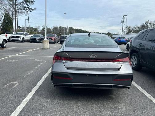 2025 Hyundai ELANTRA Sport