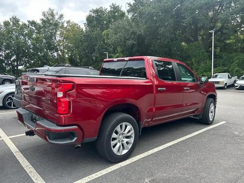 2022 Chevrolet Silverado 1500 Custom
