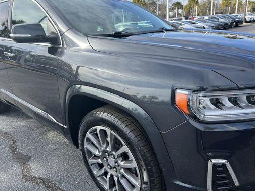 2022 GMC Acadia Denali