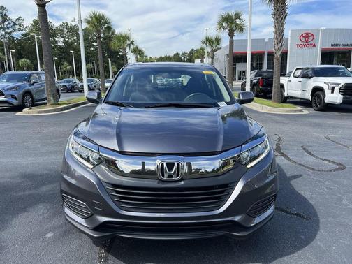 Modern Steel Metallic 2019 Honda HR-V LX