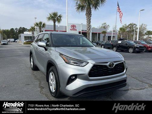 2024 Toyota Highlander LE