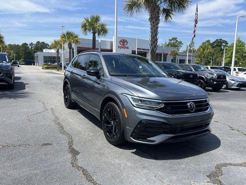 2024 Volkswagen Tiguan 2.0T SE R-Line Black