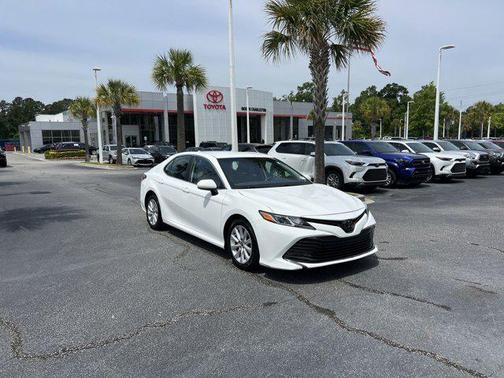 Super White 2020 Toyota Camry LE