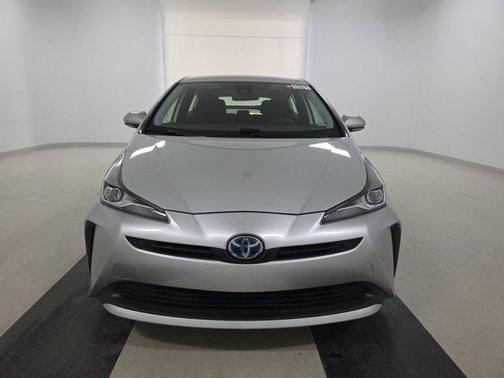 2022 Toyota Prius LE