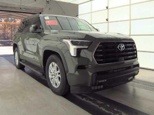 2023 Toyota Sequoia SR5