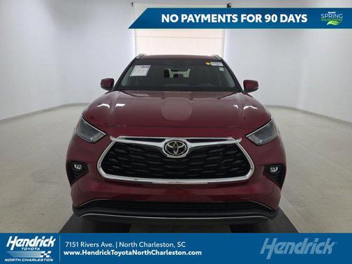 Ruby Flare Pearl 2025 Toyota Highlander XLE