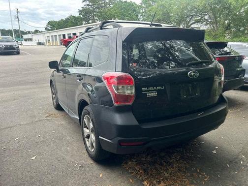 Crystal Black Silica 2014 Subaru Forester 2.5i Touring