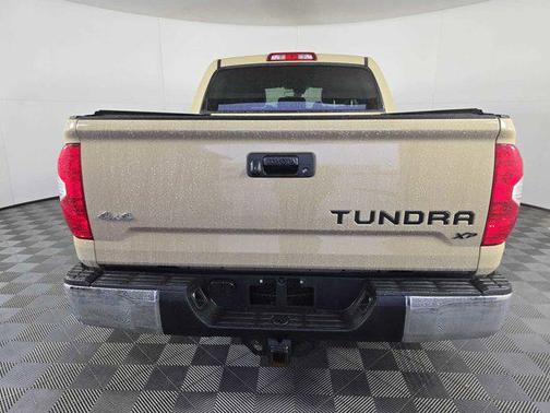 2018 Toyota Tundra SR5