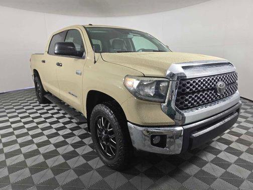 2018 Toyota Tundra SR5