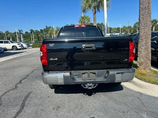 2015 Toyota Tundra SR5