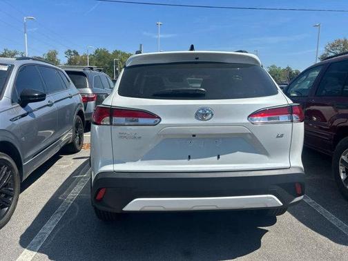 2025 Toyota Corolla Cross LE