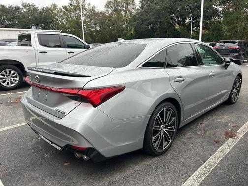 2020 Toyota Avalon Touring