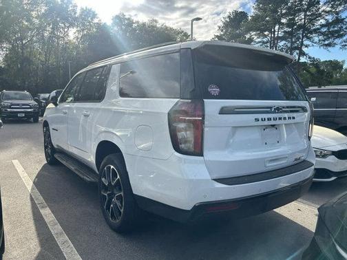 Summit White 2021 Chevrolet Suburban RST