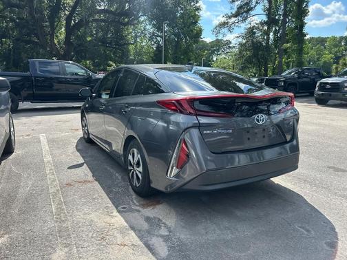 Magnetic Gray Metallic 2018 Toyota Prius Prime Premium
