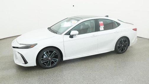 Wind Chill Pearl 2026 Toyota Camry XSE