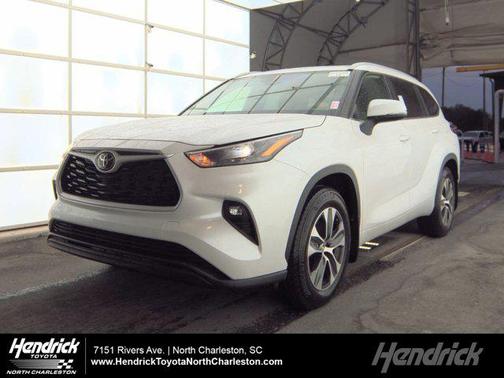 2025 Toyota Highlander XLE